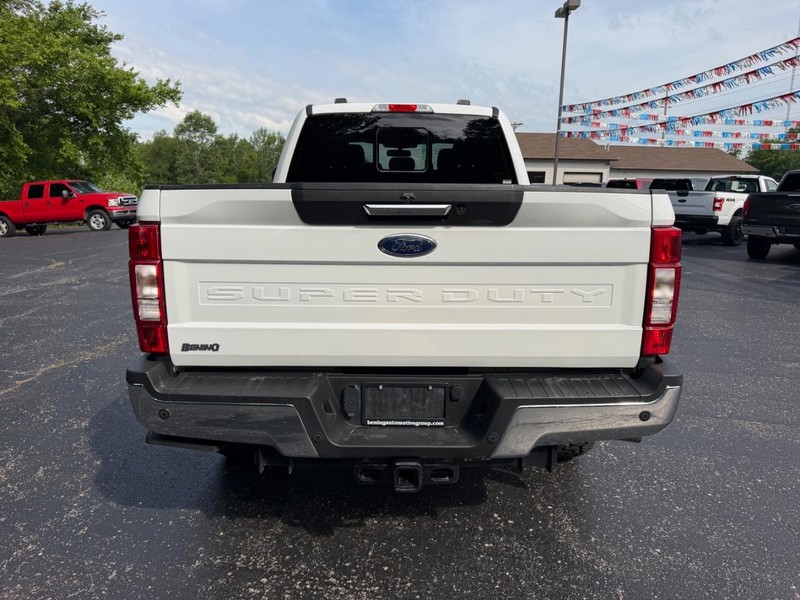 Ford Super Duty F-250 SRW Vehicle Image 04