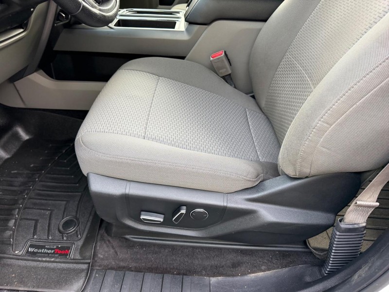 Ford F-150 Vehicle Image 16