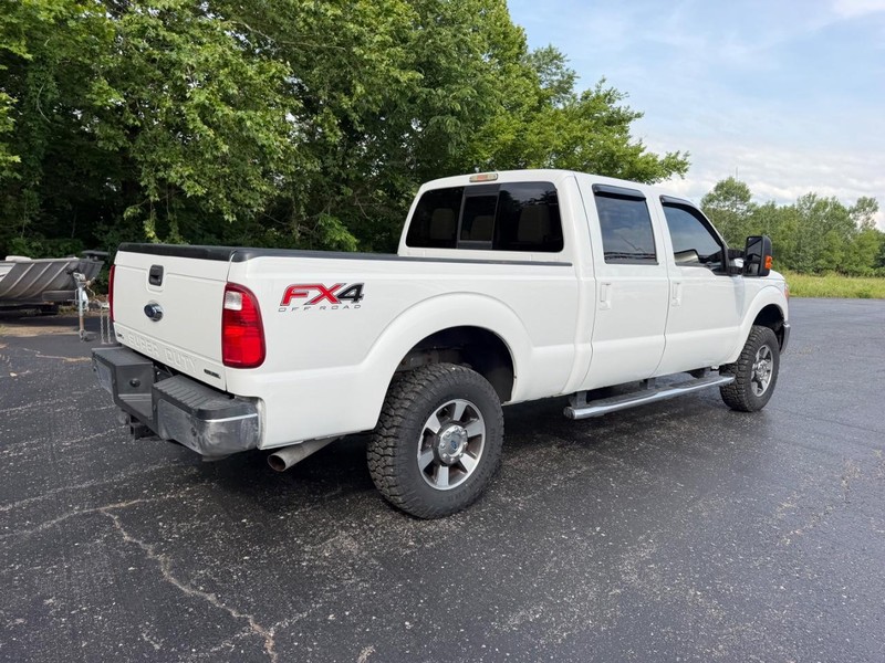 Ford Super Duty F-250 SRW Vehicle Image 03
