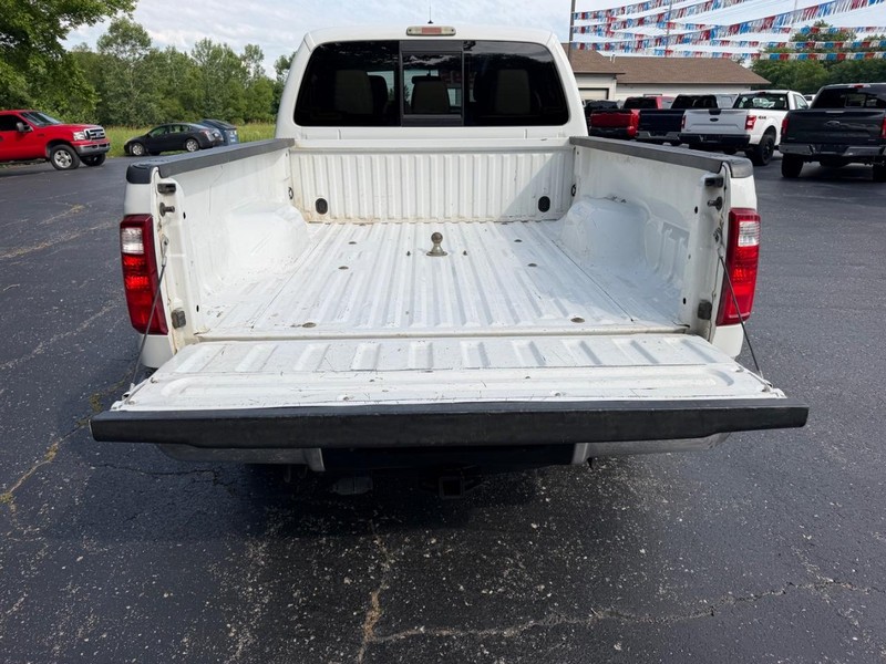 Ford Super Duty F-250 SRW Vehicle Image 05