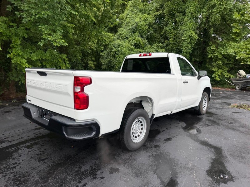 Chevrolet Silverado 1500 Vehicle Image 03