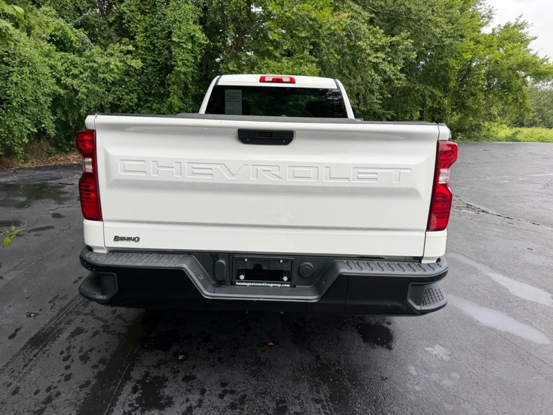 Chevrolet Silverado 1500 Vehicle Image 04
