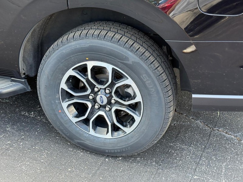 Ford Expedition Vehicle Image 07