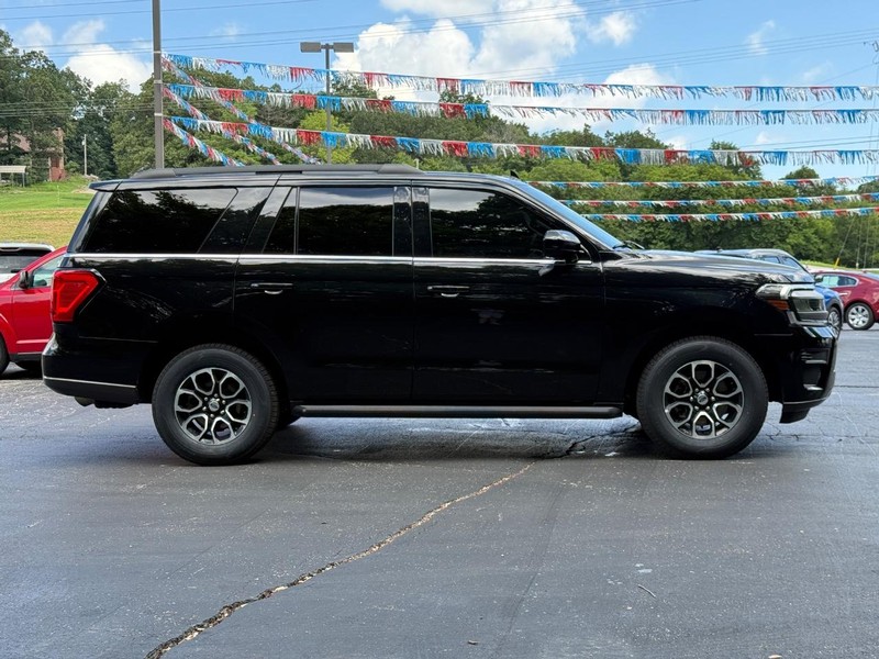 Ford Expedition Vehicle Image 09