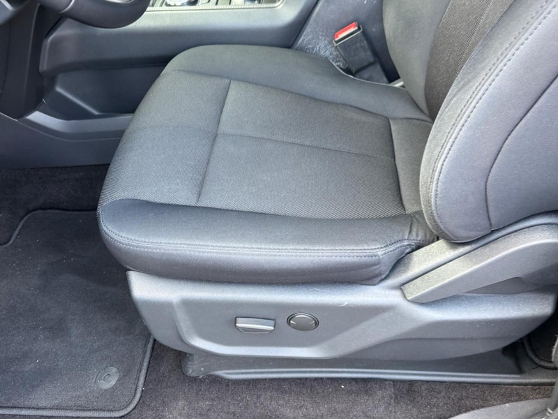 Ford Expedition Vehicle Image 25
