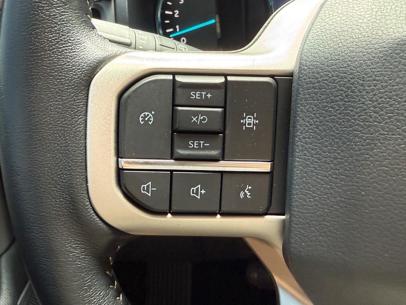 Ford Expedition Vehicle Image 27
