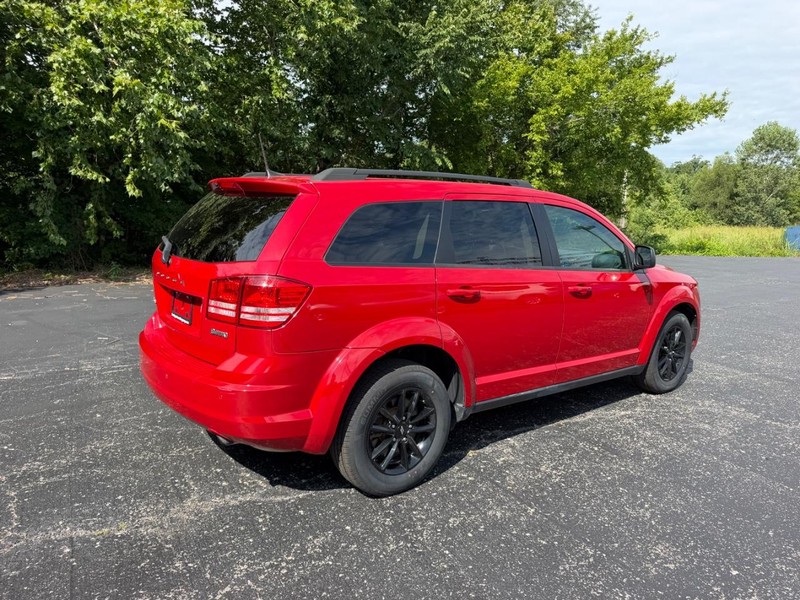Dodge Journey Vehicle Image 03