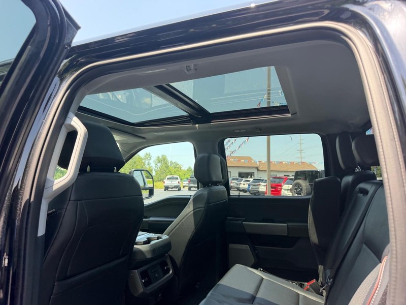Ford Super Duty F-250 SRW Vehicle Image 08