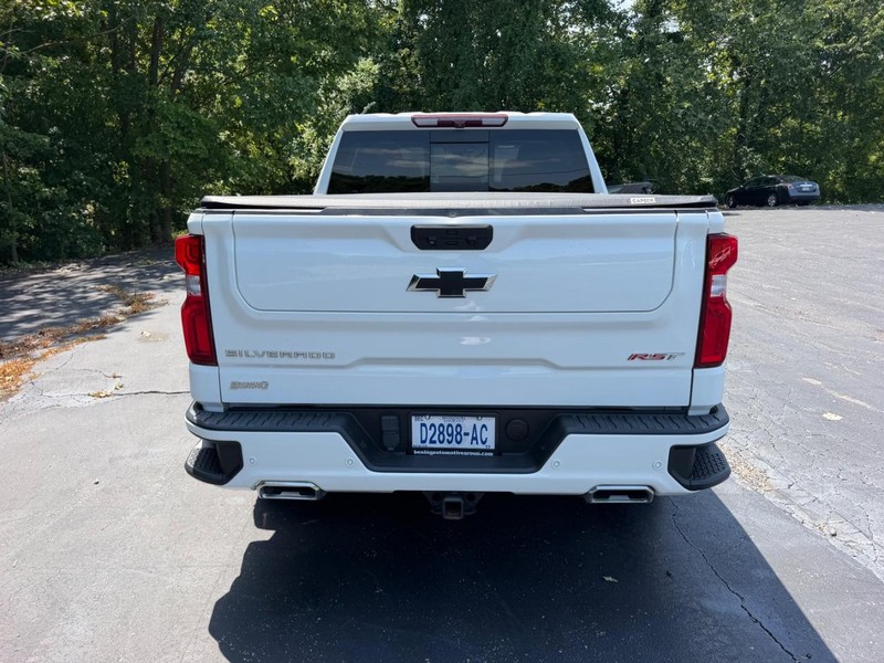 Chevrolet Silverado 1500 Vehicle Image 04
