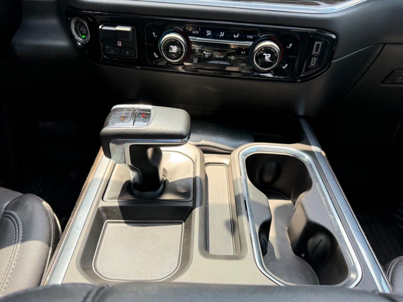 Chevrolet Silverado 1500 Vehicle Image 15