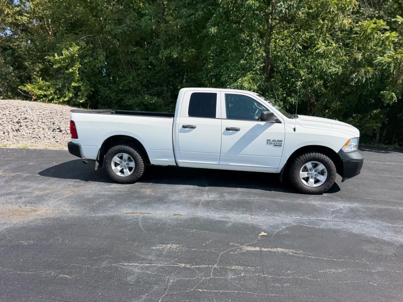 Ram 1500 Classic Vehicle Image 02