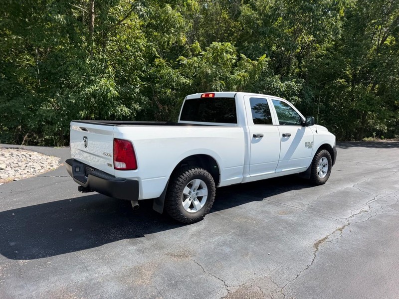 Ram 1500 Classic Vehicle Image 03
