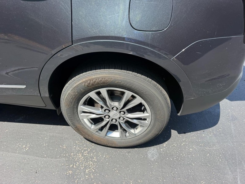 Cadillac XT5 Vehicle Image 07
