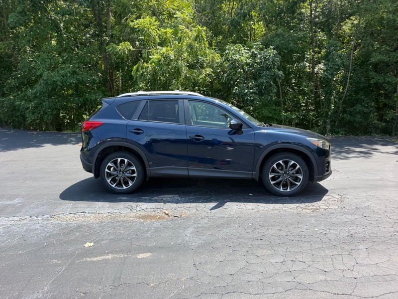 Mazda CX-5 Vehicle Image 02