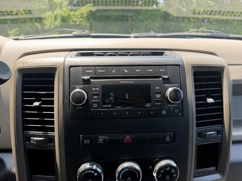 Ram 2500 Vehicle Image 12