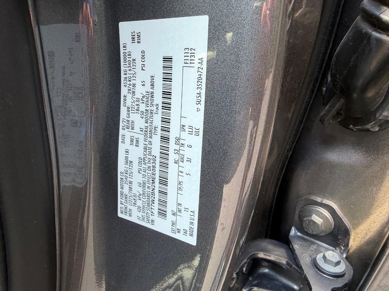 Ford Super Duty F-250 SRW Vehicle Image 19
