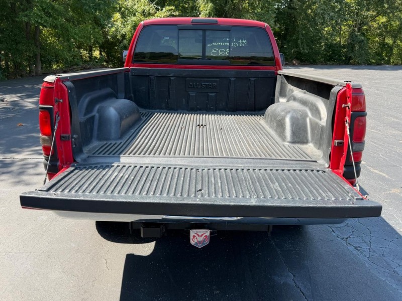 Dodge Ram 2500 Vehicle Image 05