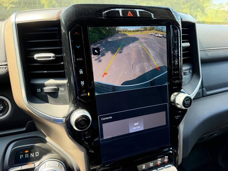 Ram 2500 Vehicle Image 21