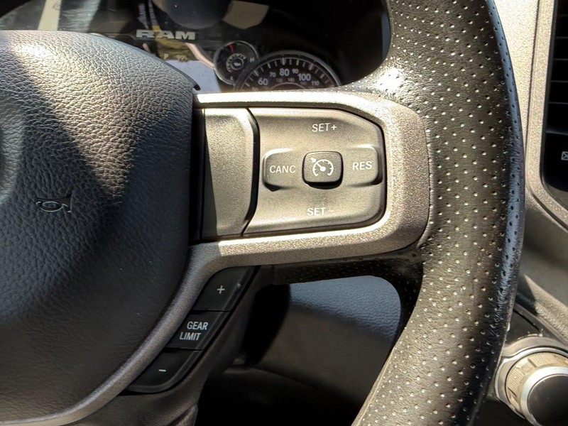 Ram 2500 Vehicle Image 11