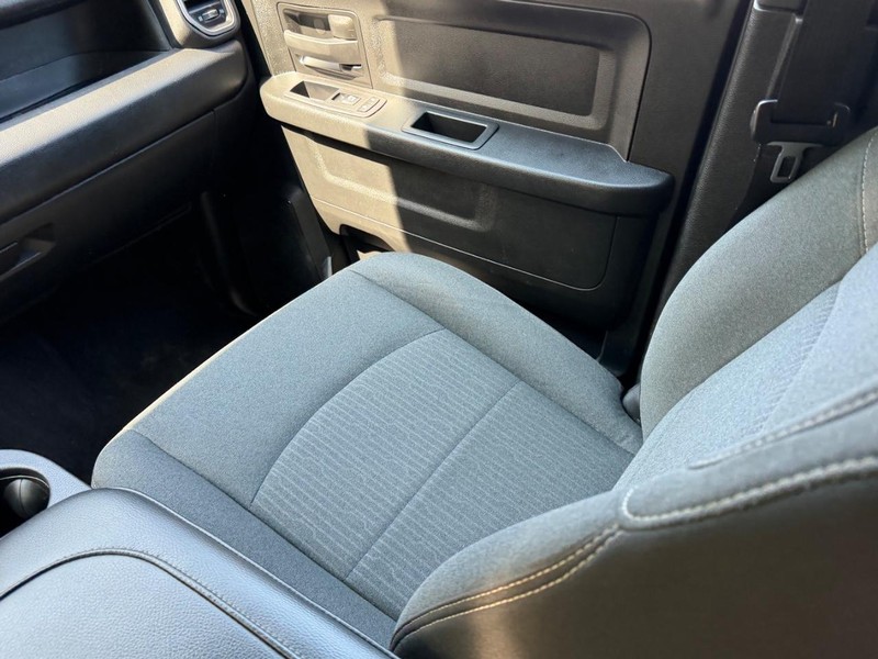 Ram 2500 Vehicle Image 15