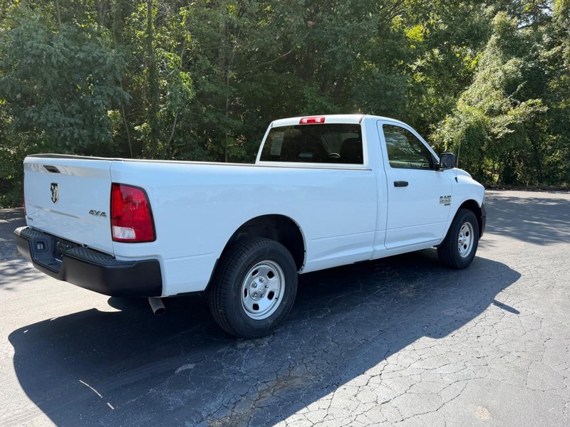 Ram 1500 Classic Vehicle Image 03