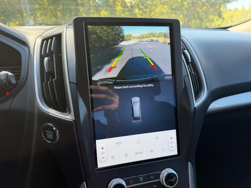 Ford Edge Vehicle Image 20