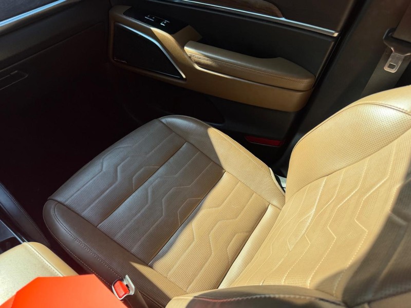 Kia Telluride Vehicle Image 19