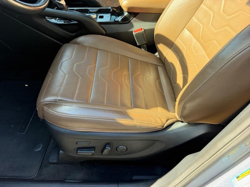 Kia Telluride Vehicle Image 22