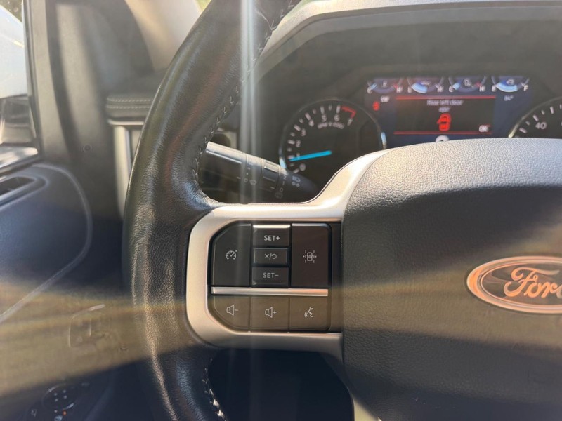 Ford Expedition Max Vehicle Image 13