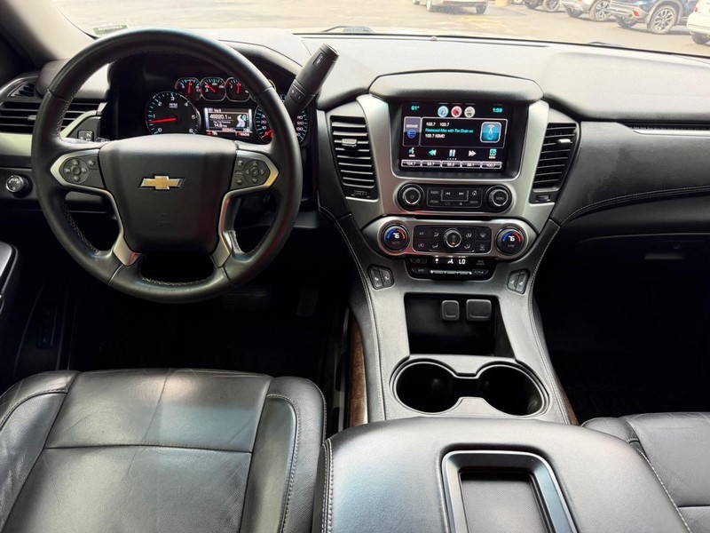 Chevrolet Tahoe Vehicle Full-screen Gallery Image 11