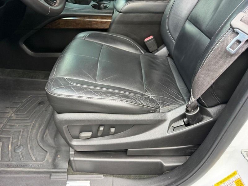 Chevrolet Tahoe Vehicle Full-screen Gallery Image 20