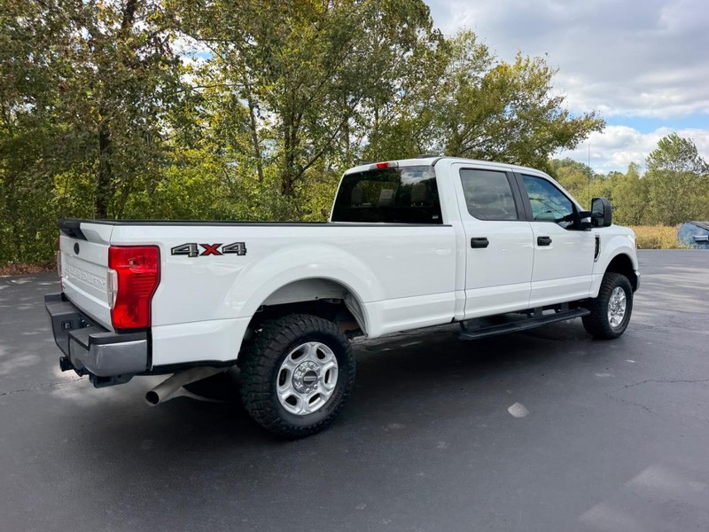 Ford Super Duty F-250 SRW Vehicle Image 03