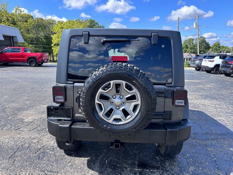 Jeep Wrangler Unlimited Vehicle Image 04