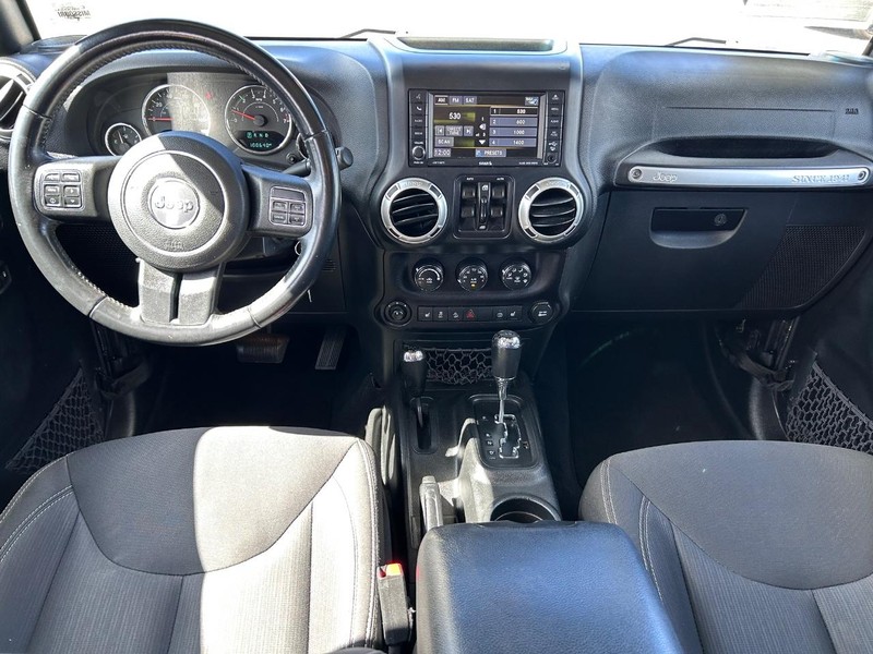 Jeep Wrangler Unlimited Vehicle Image 08