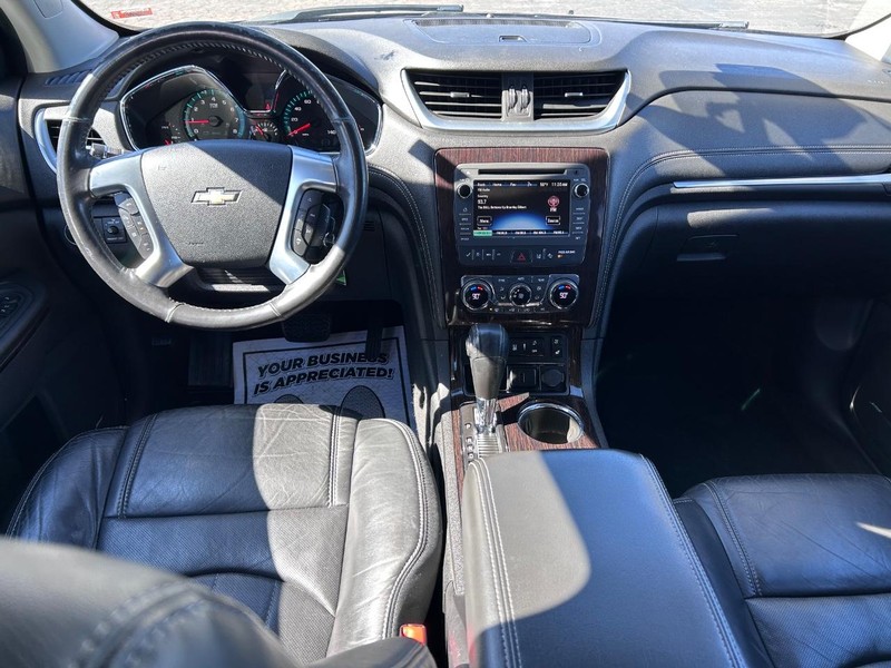 Chevrolet Traverse Vehicle Image 13