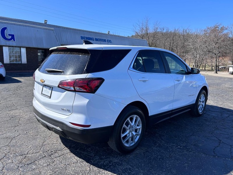 Chevrolet Equinox Vehicle Image 03