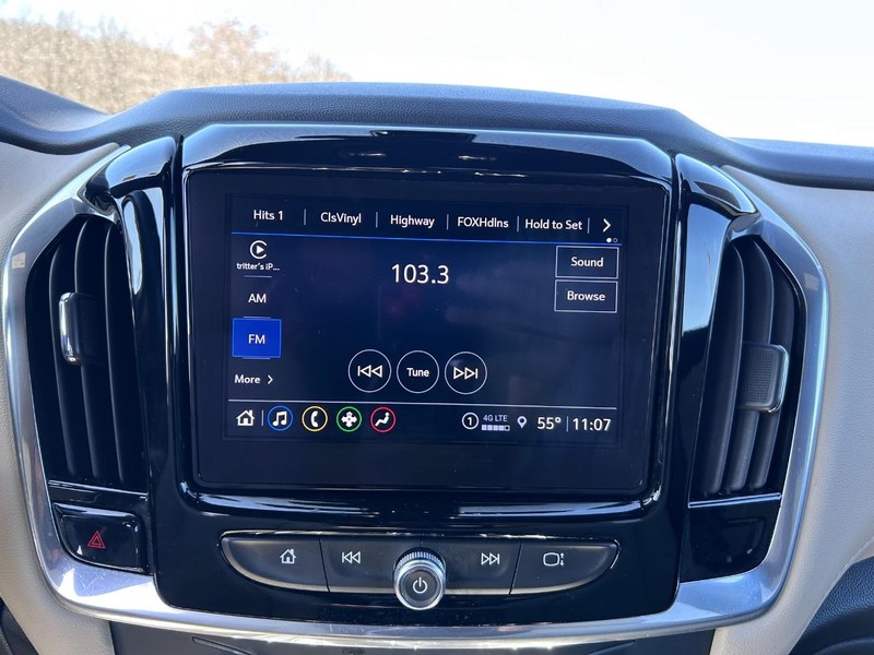 Chevrolet Traverse Vehicle Image 15