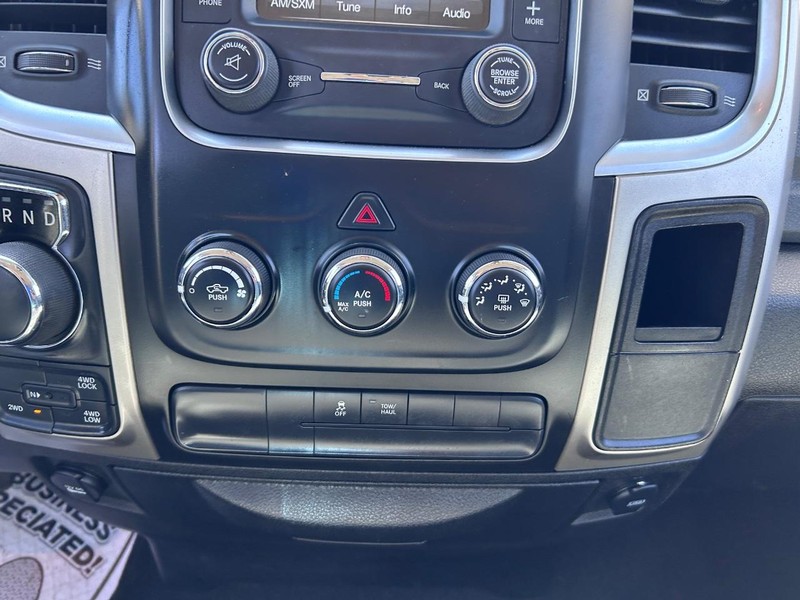 Ram 1500 Classic Vehicle Image 13