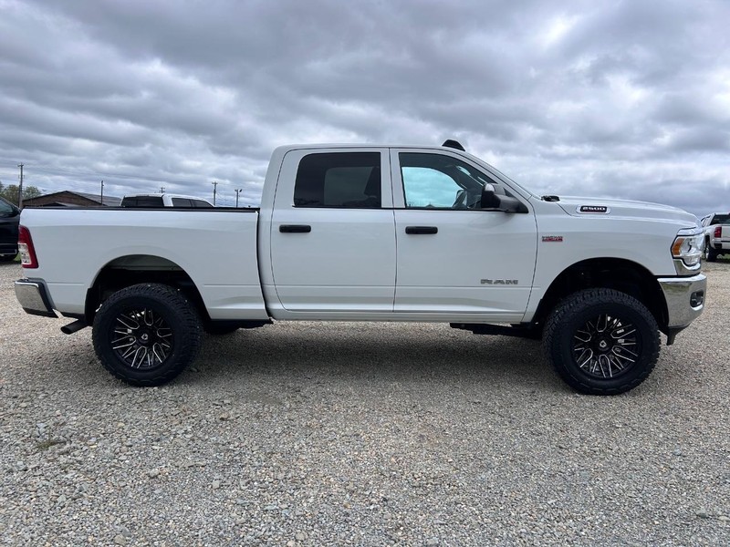 Ram 2500 Vehicle Image 02