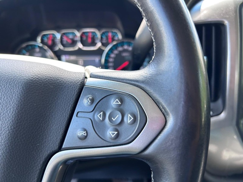 Chevrolet Silverado 1500 Vehicle Image 11