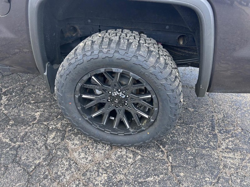GMC Sierra 1500 Vehicle Image 06
