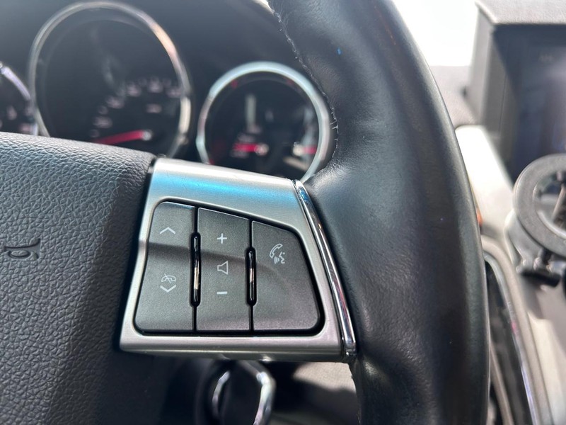 Cadillac CTS Sedan Vehicle Image 12
