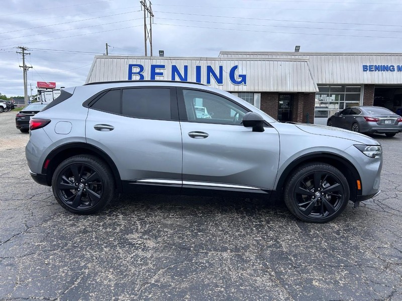 Buick Envision Vehicle Image 02
