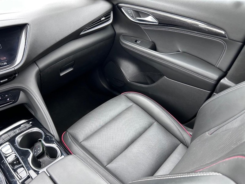 Buick Envision Vehicle Image 17