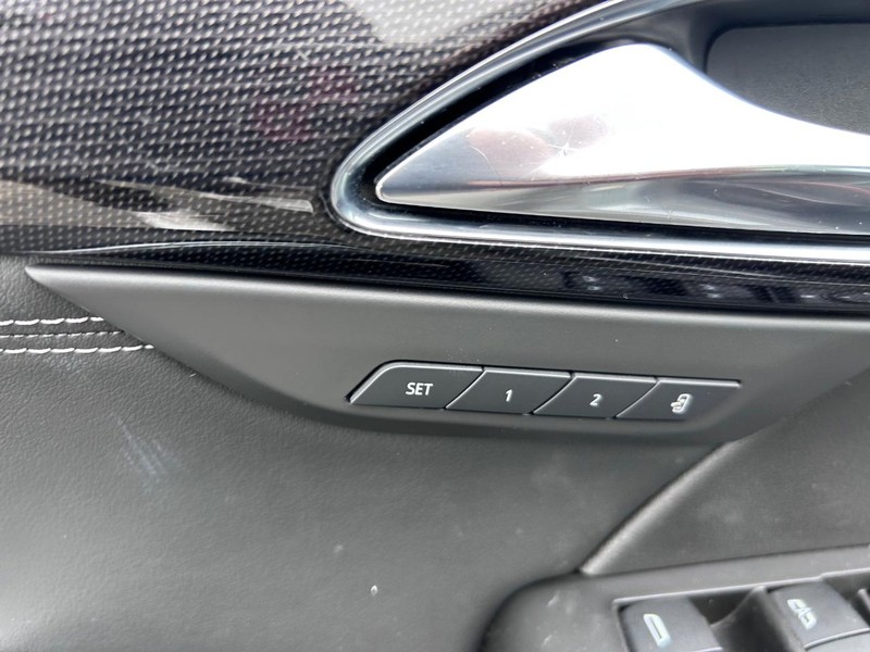 Buick Envision Vehicle Image 19
