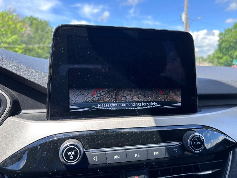 Ford Escape Vehicle Image 19