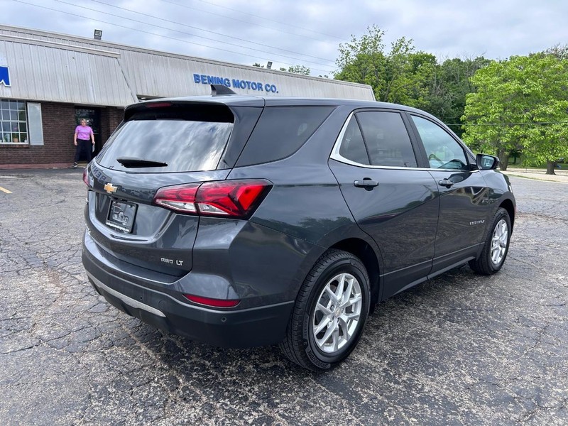 Chevrolet Equinox Vehicle Image 03