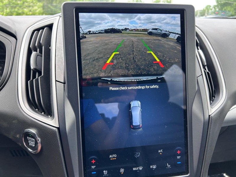 Ford Edge Vehicle Image 20