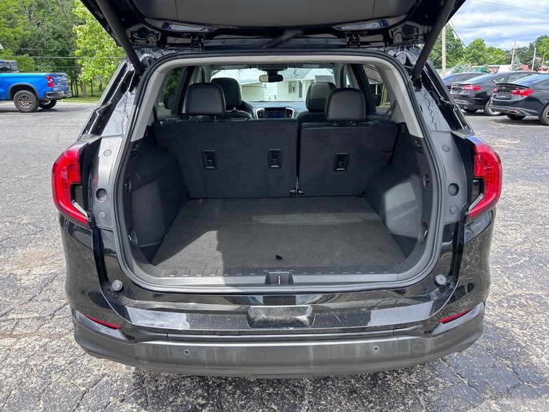 GMC Terrain Vehicle Image 05
