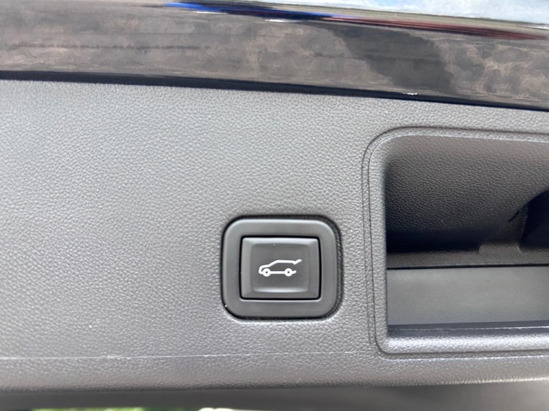 GMC Terrain Vehicle Image 06